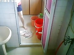 Спелыя прымаючы душ